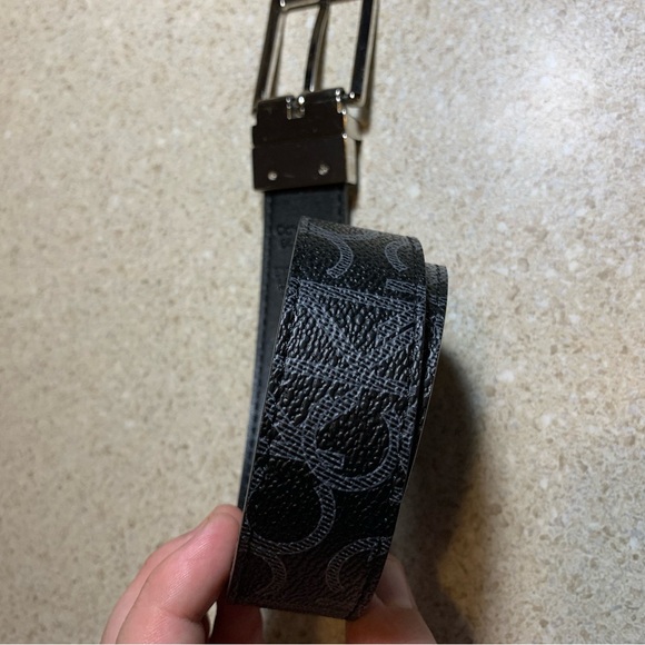 Calvin Klein Womens Black and White Monogram Belt Gold Buckle Size Small - Picture 7 of 7